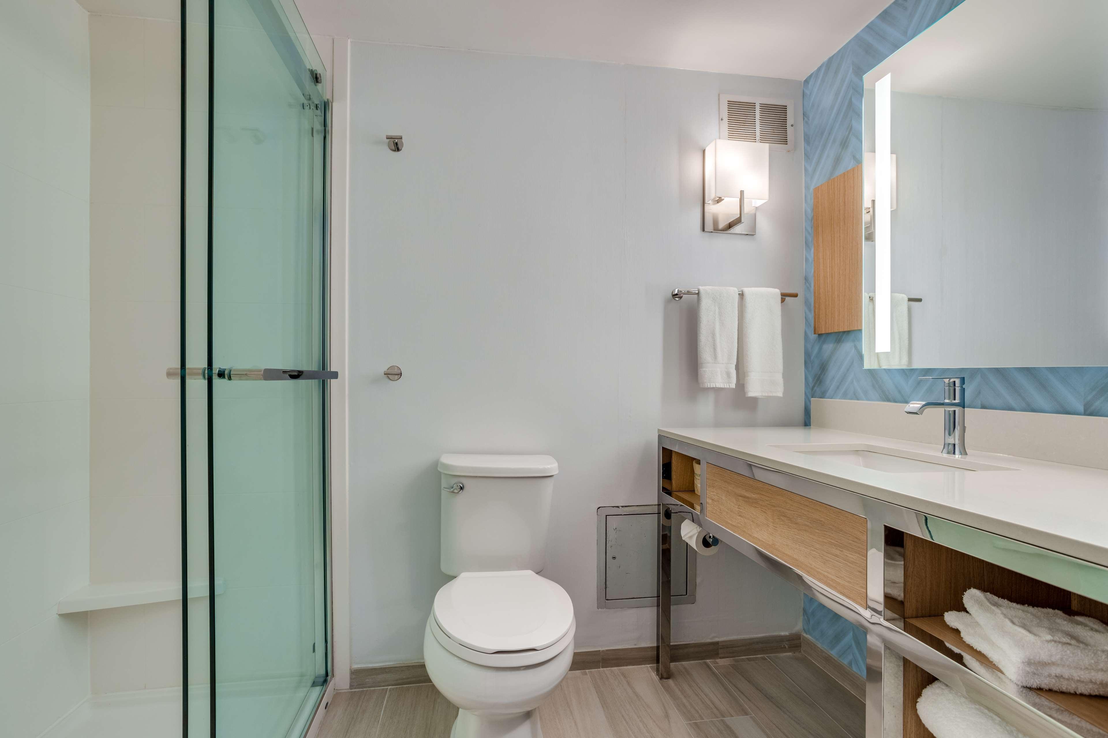 Hilton Garden Inn Cincinnati/Шаронвилл Экстерьер фото