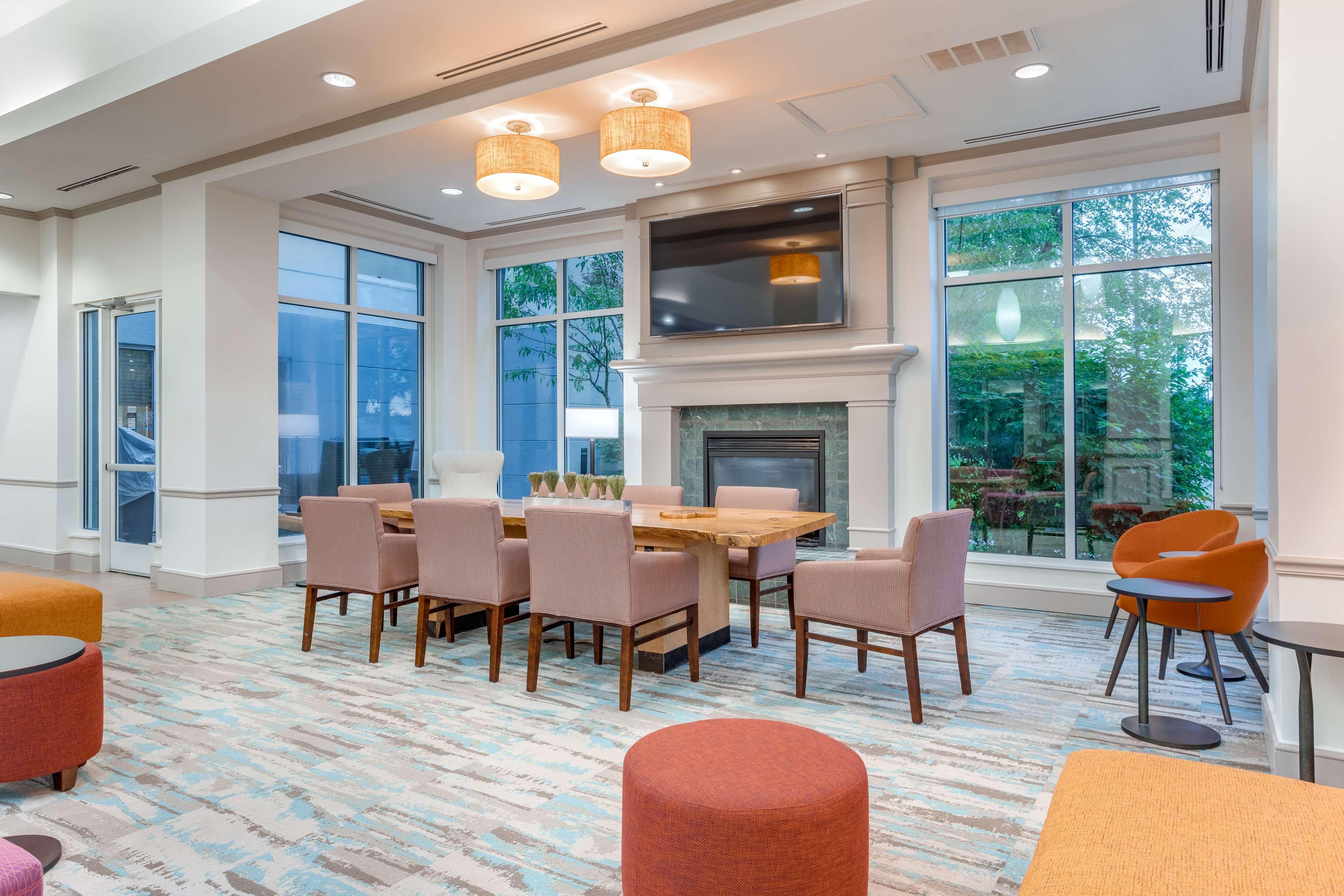 Hilton Garden Inn Cincinnati/Шаронвилл Экстерьер фото