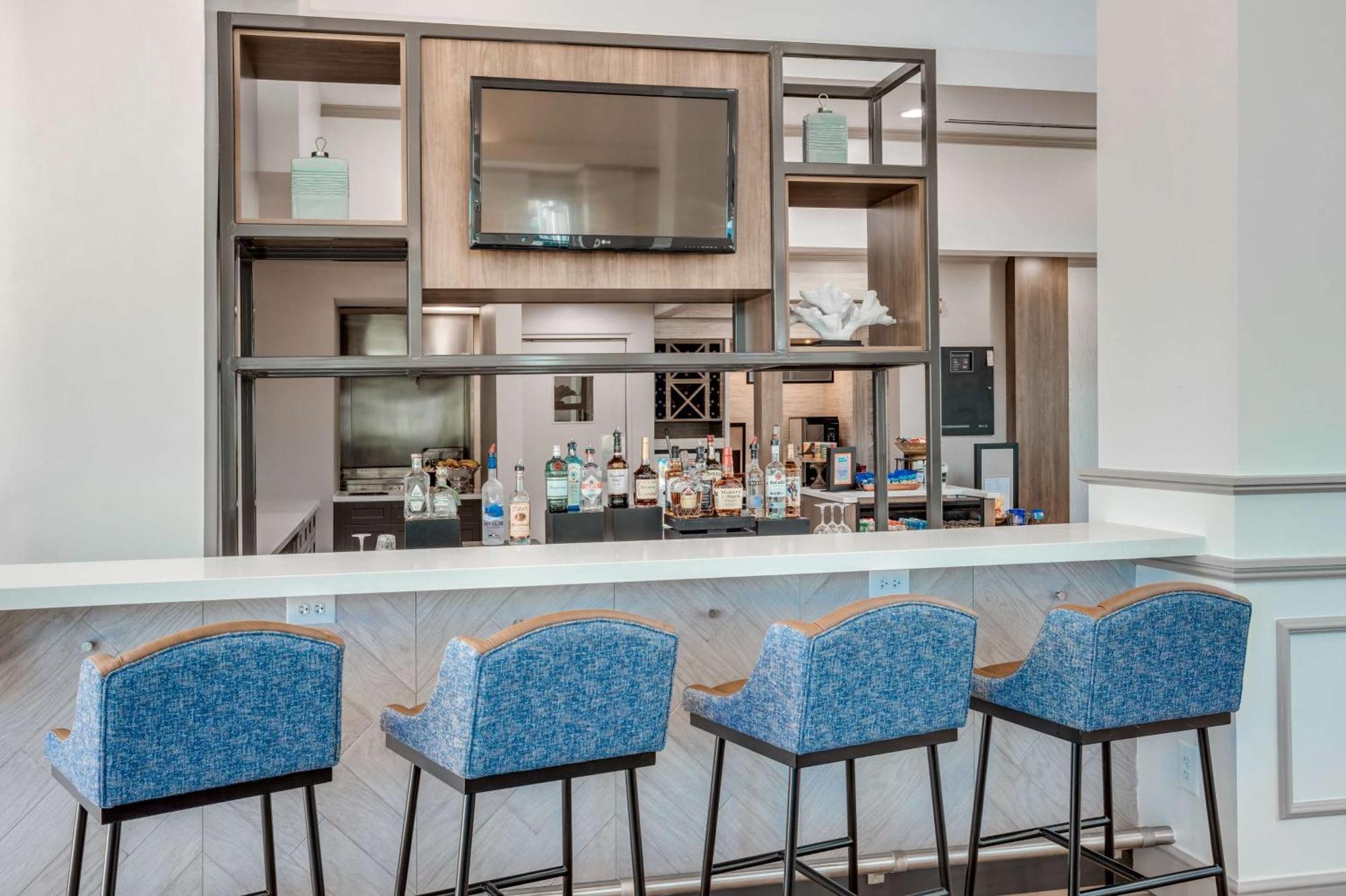Hilton Garden Inn Cincinnati/Шаронвилл Экстерьер фото