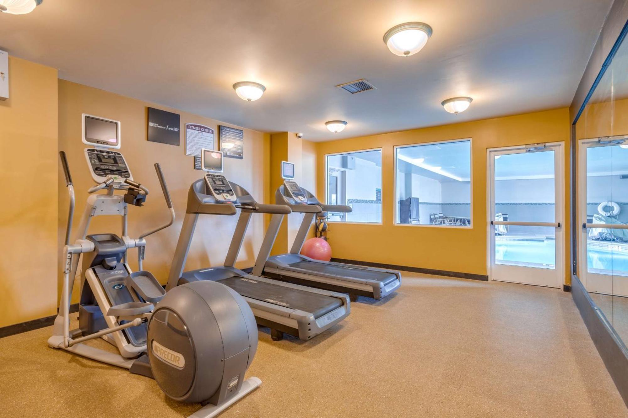 Hilton Garden Inn Cincinnati/Шаронвилл Экстерьер фото